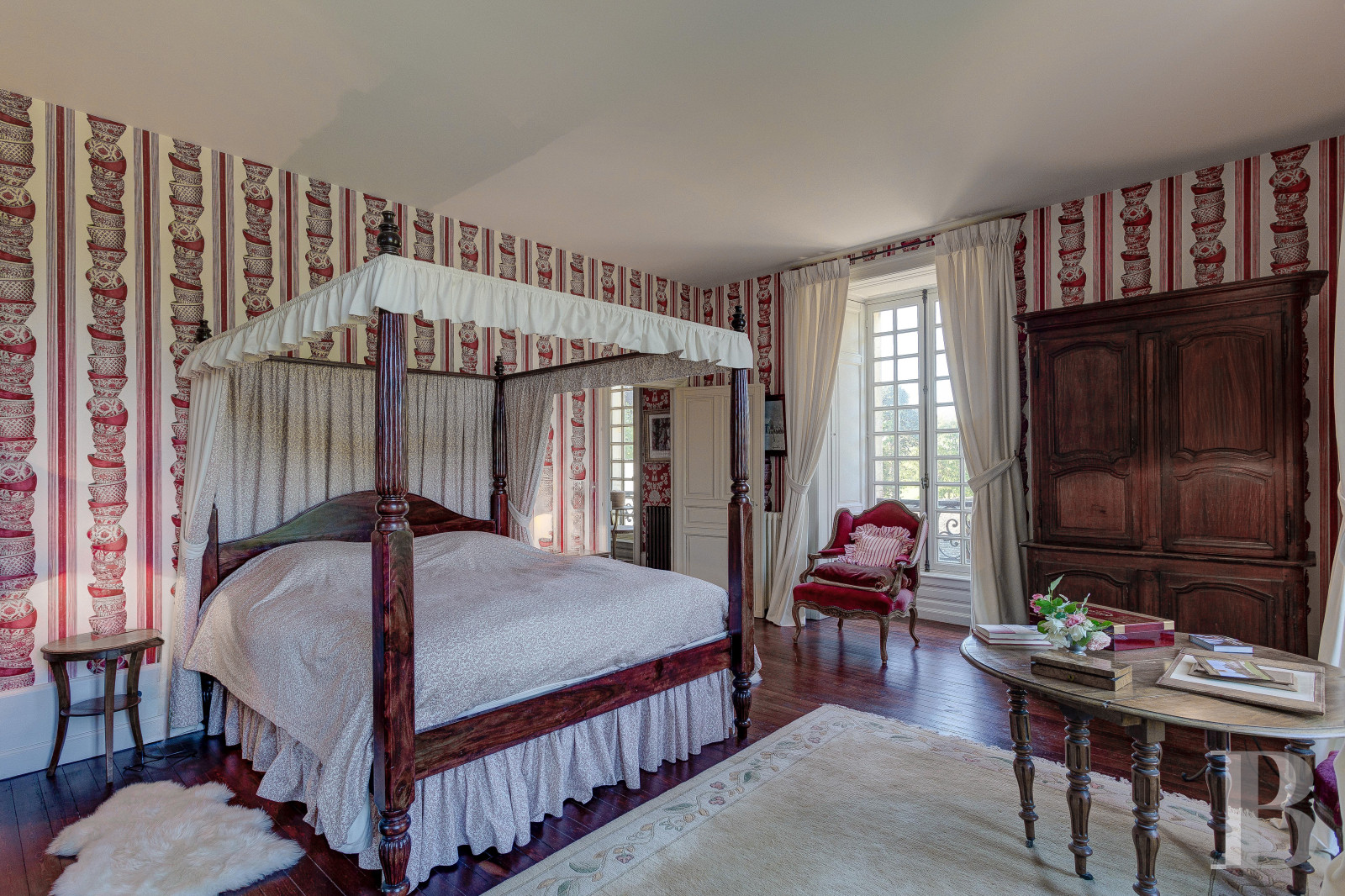 Dans le Cotentin, entre Saint-Pierre-Église et Barfleur, le château du célèbre penseur Alexis de Tocqueville - photo  n°12